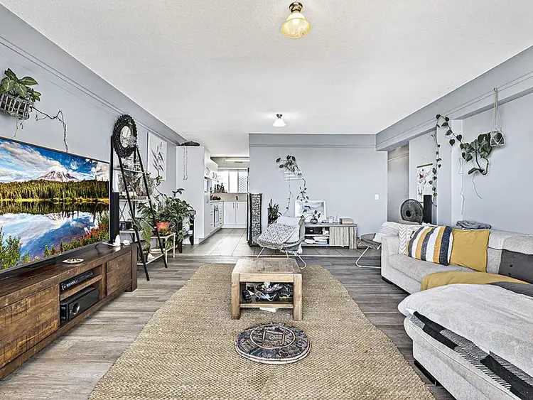 Second view of Homely unit listing, 8/27 Canberra Terrace, Kings Beach QLD 4551