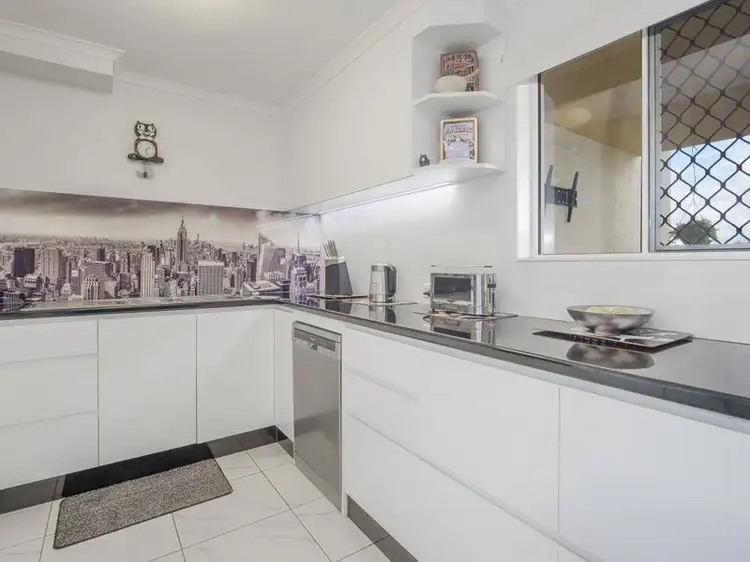 Fourth view of Homely unit listing, 8/4 Pittsbay Crescent, Boyne Island QLD 4680