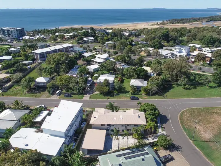 1/32 Beach Avenue, Tannum Sands QLD 4680