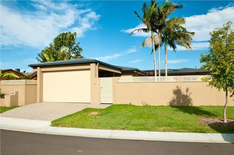 7 Caithness Court, Bundall QLD 4217
