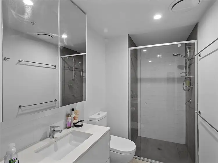 Fifth view of Homely apartment listing, 912/977 Ann Street, Fortitude Valley QLD 4006