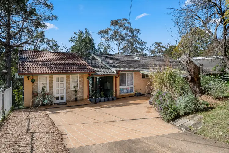 46 Ellison Rd, Springwood NSW 2777