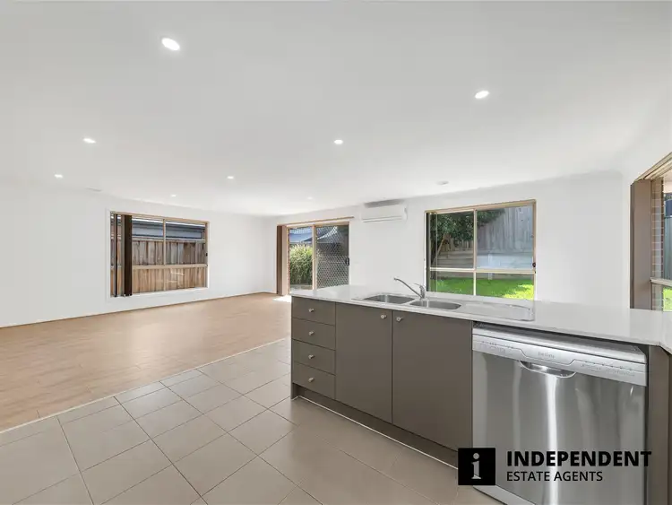 Fourth view of Homely house listing, 35 Kimberley Grove, Pakenham VIC 3810