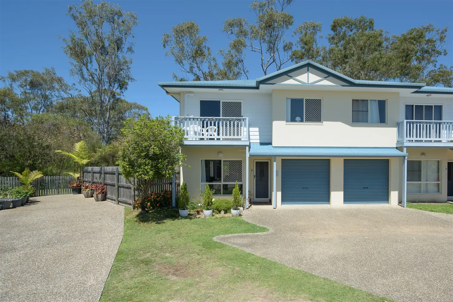 Main view of Homely townhouse listing, 5/5 Pacific Court, Kin Kora QLD 4680