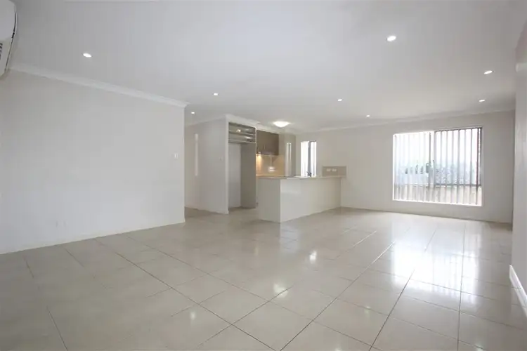 Second view of Homely house listing, 27 Parkvista Cicuit, Coomera QLD 4209
