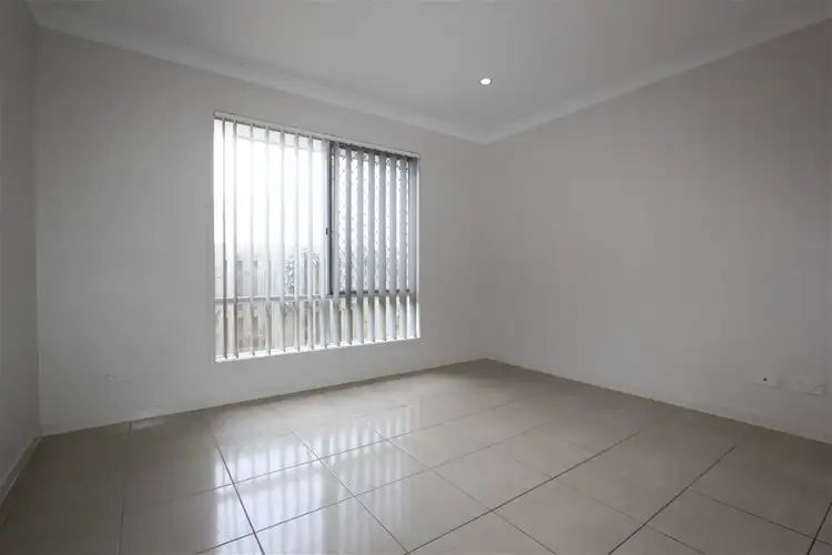 Fifth view of Homely house listing, 27 Parkvista Cicuit, Coomera QLD 4209