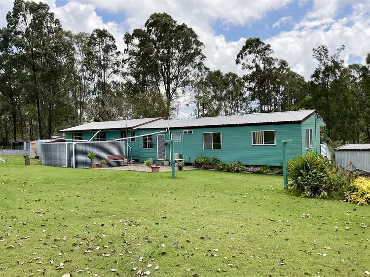 112 McLaughlan Road, Benarkin QLD 4314