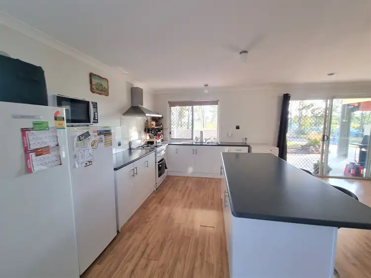 Fifth view of Homely house listing, 1 Creek Court, Yarraman QLD 4614