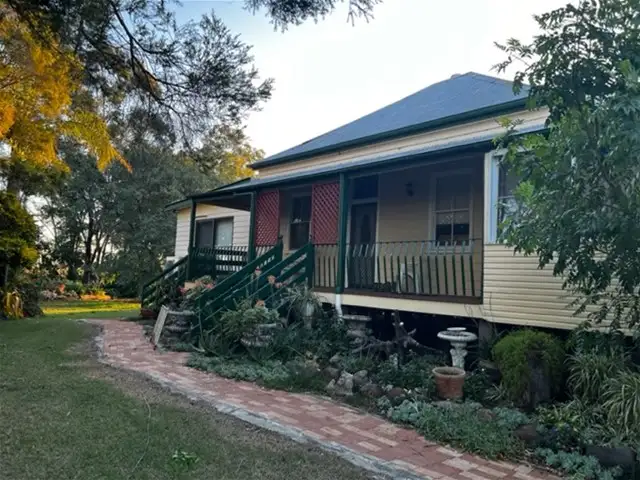 140 Nicholson Street, Dalby QLD 4405