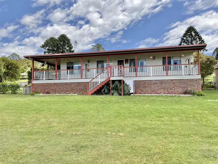 18 Rosalie Drive, Yarraman QLD 4614