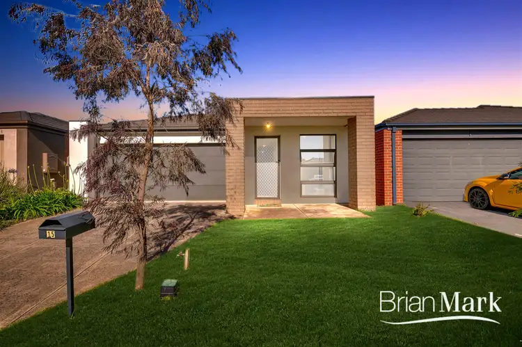 15 Andie Way, Tarneit VIC 3029