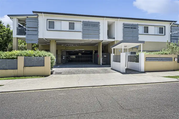 2/12 - 14 Lutana Street, Stafford QLD 4053