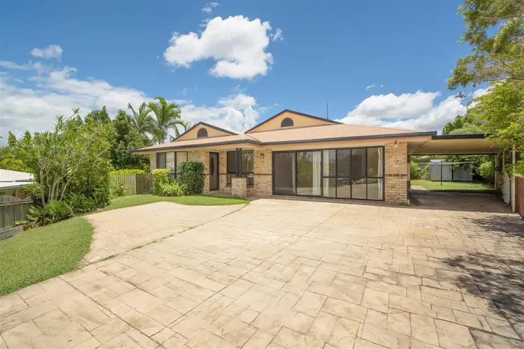 Main view of Homely house listing, 10 Lakeside Place, Clinton QLD 4680
