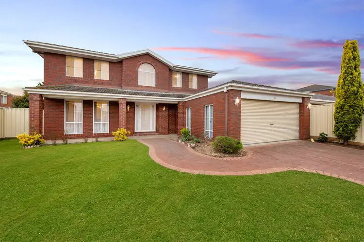 2 Braddon Court, Hillside VIC 3037