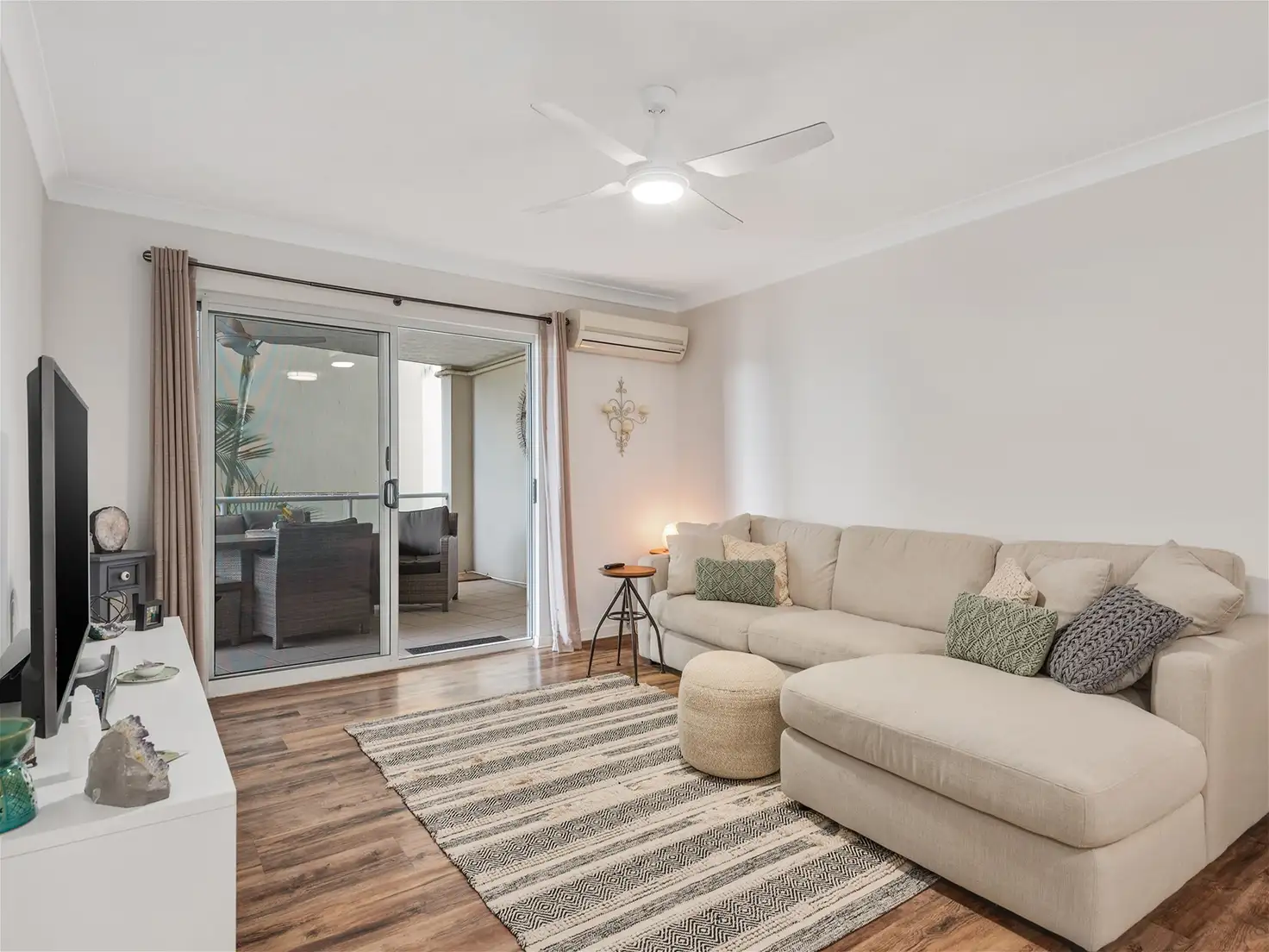 Main view of Homely unit listing, 2/12 Grace Street, Nundah QLD 4012