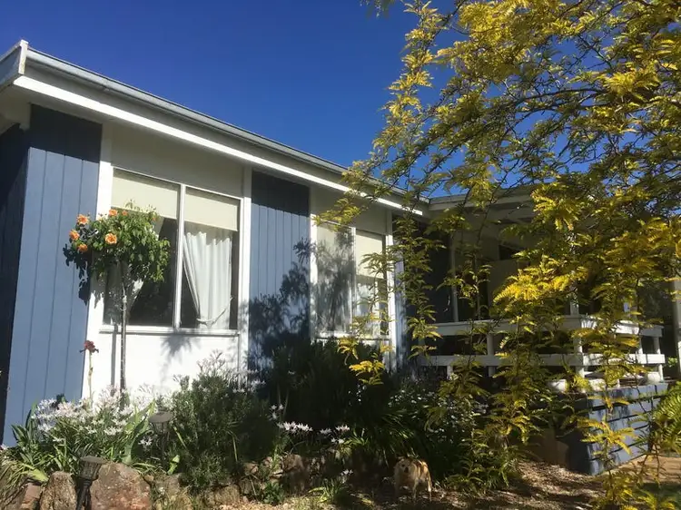 13 Trout Stream Way, Macs Cove VIC 3723