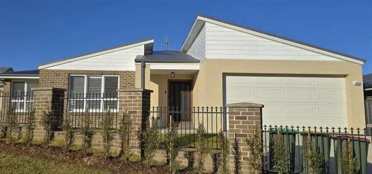 6 Viola Place, Orange NSW 2800