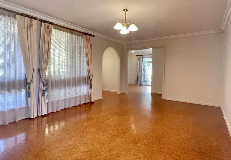 16 Webb Street, Gosnells WA 6110