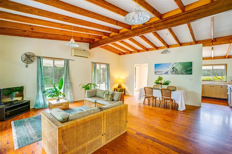 24 Carissa Street, Russell Island QLD 4184