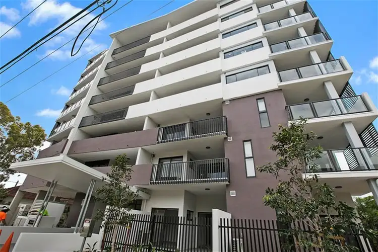 605/9 Regina Street, Greenslopes QLD 4120