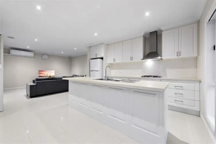 Fourth view of Homely house listing, 15 Vanessa Way, Delahey VIC 3037