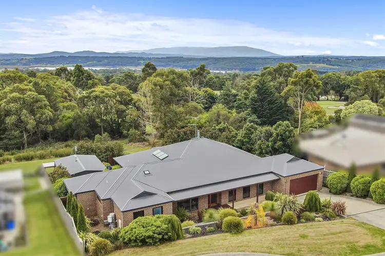 45 Fairway Drive, Newborough VIC 3825