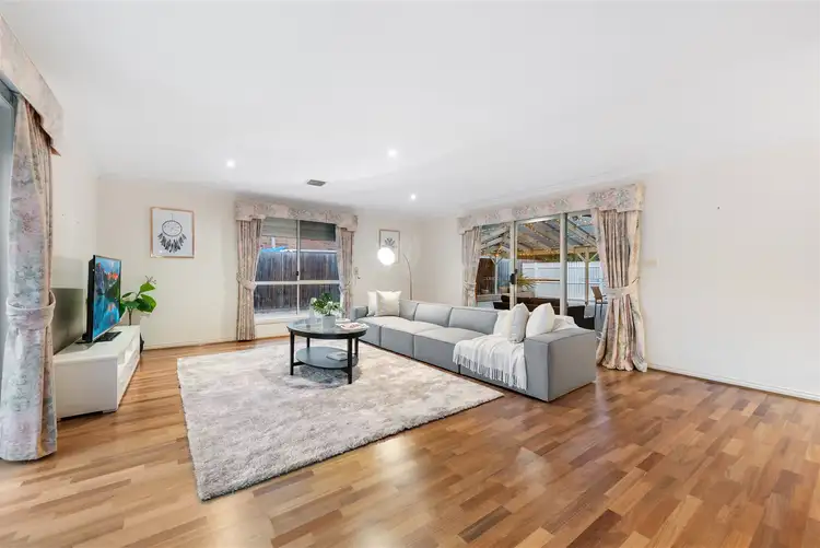 Fifth view of Homely house listing, 17 Sovereign Way, Hillside VIC 3037