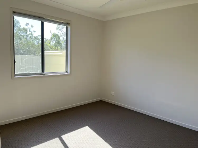 Sixth view of Homely house listing, 5 Centenary Dr Nth, Middlemount QLD 4746