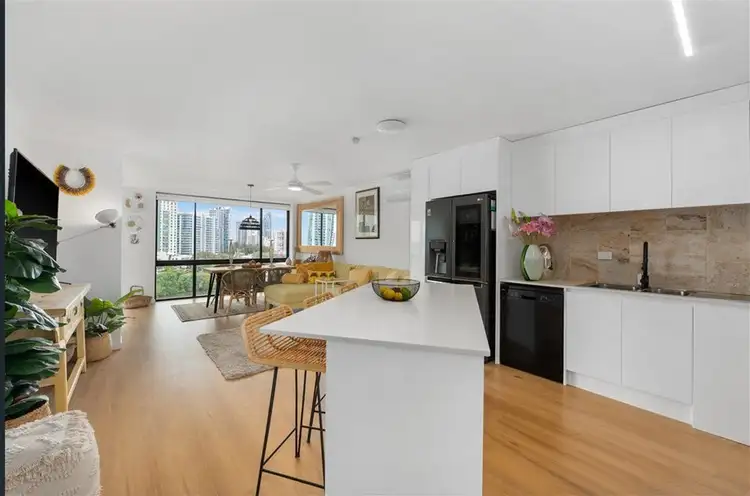 70 Remembrance, Surfers Paradise QLD 4217