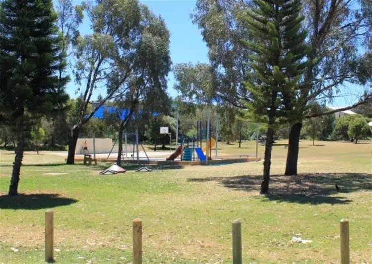 Fifth view of Homely house listing, 53 Belinda Loop, Dawesville WA 6211