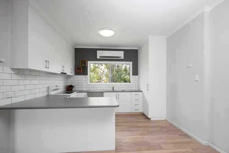 Seventh view of Homely house listing, 6 Grace Court, Emerald QLD 4720