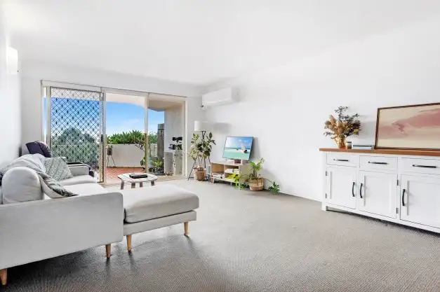 Fifth view of Homely unit listing, Unit 5/38-42 Duringan Street, Currumbin QLD 4223