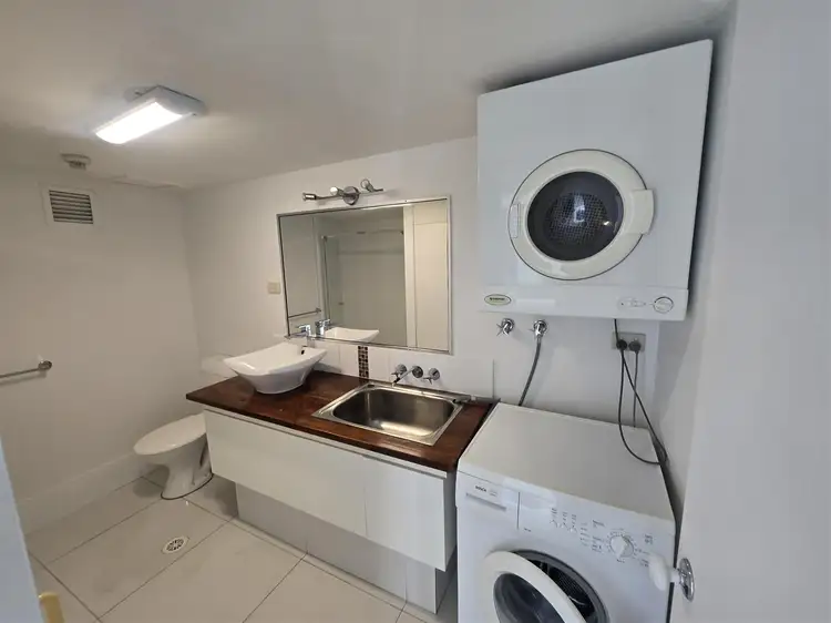 Fourth view of Homely unit listing, 70 Remembrance, Surfers Paradise QLD 4217
