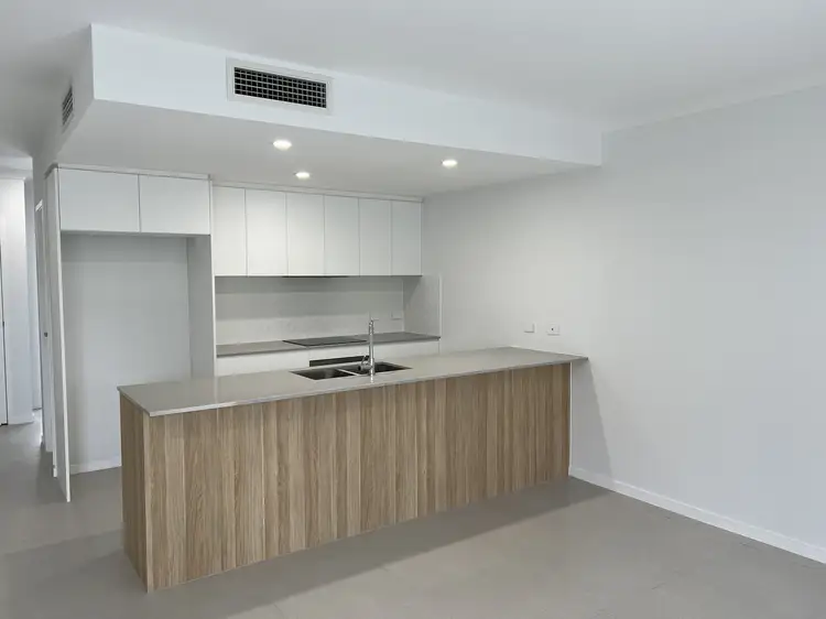 14/35 Sickle Avenue, Hope Island QLD 4212