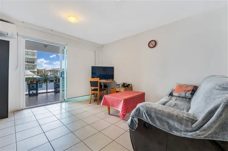 Fifth view of Homely apartment listing, 607/5 Gardiner St, Darwin City NT 800