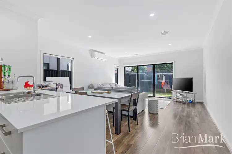 Fourth view of Homely unit listing, 2/25 Risdon Circuit, Tarneit VIC 3029