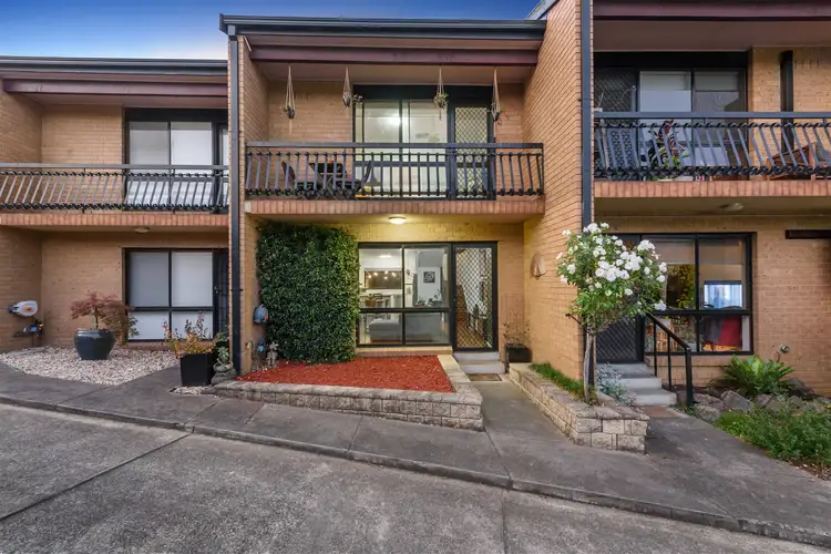 6/243 Pascoe Vale Road, Essendon VIC 3040