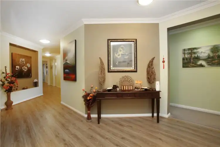 Sixth view of Homely house listing, 10 Cedarwood Court, Tarneit VIC 3029