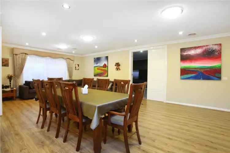 Seventh view of Homely house listing, 10 Cedarwood Court, Tarneit VIC 3029