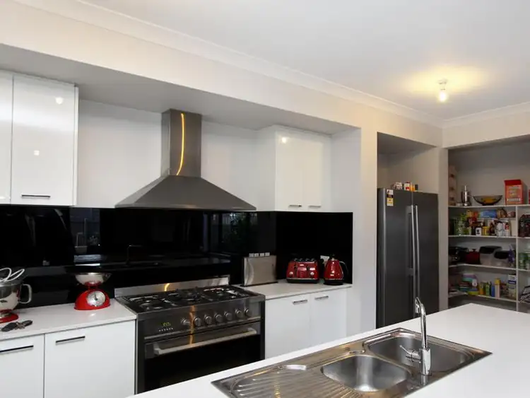 Second view of Homely house listing, 12 Reginato Court, Tarneit VIC 3029
