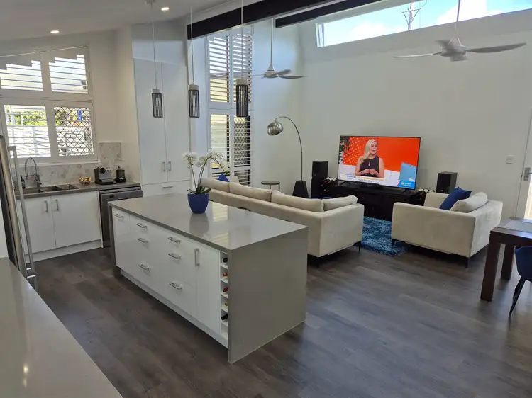 Third view of Homely house listing, 100 Lytton Road, Bulimba QLD 4171