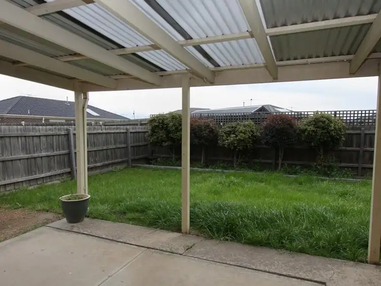 Sixth view of Homely house listing, 2 Taronga Road, Truganina VIC 3029