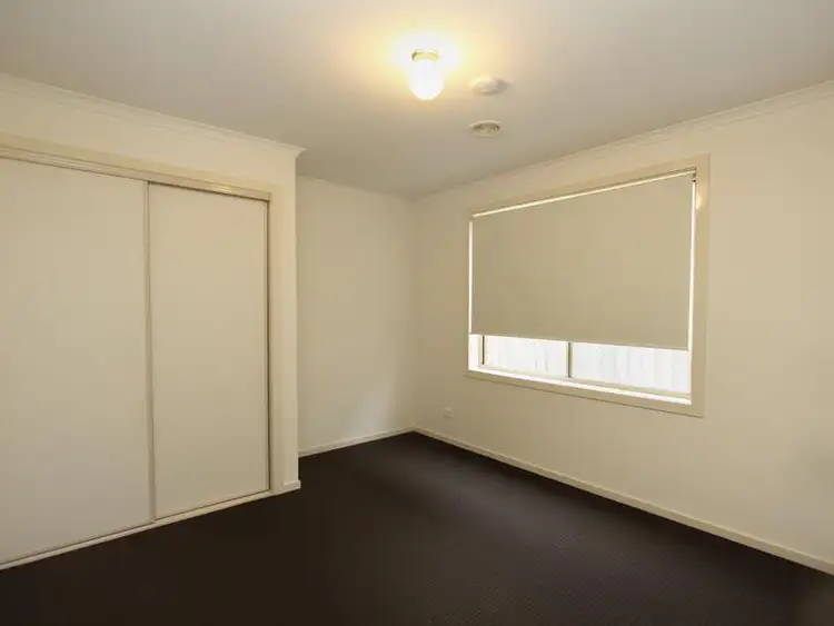 Seventh view of Homely house listing, 2 Taronga Road, Truganina VIC 3029