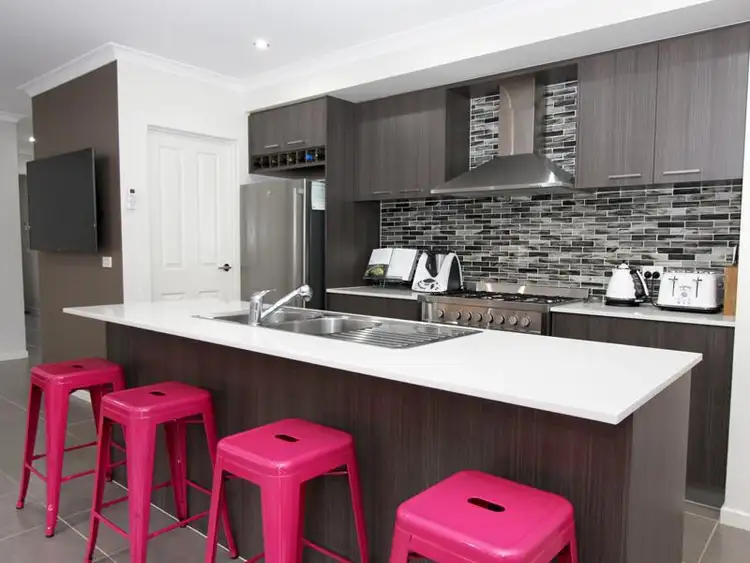 Second view of Homely house listing, 14 Reginato Court, Tarneit VIC 3029