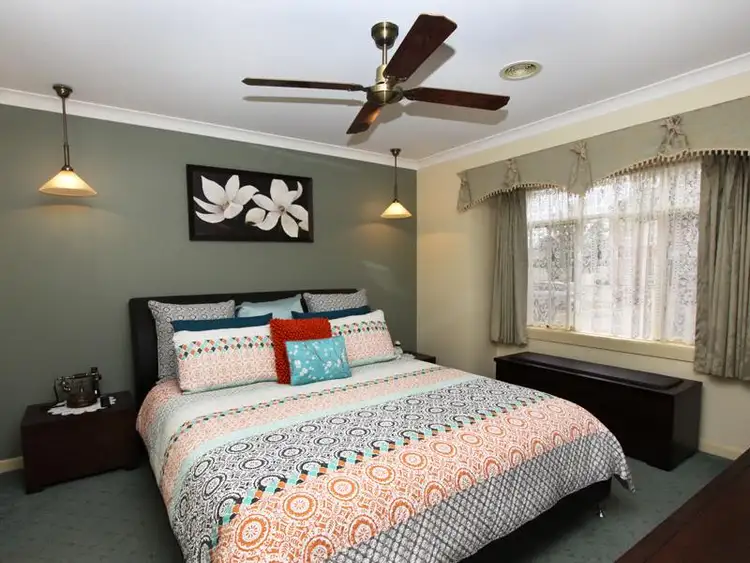 Second view of Homely house listing, 5 St Patricks Place, Tarneit VIC 3029