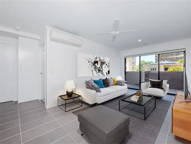 Third view of Homely apartment listing, 305/9 REGINA STREET, Greenslopes QLD 4120