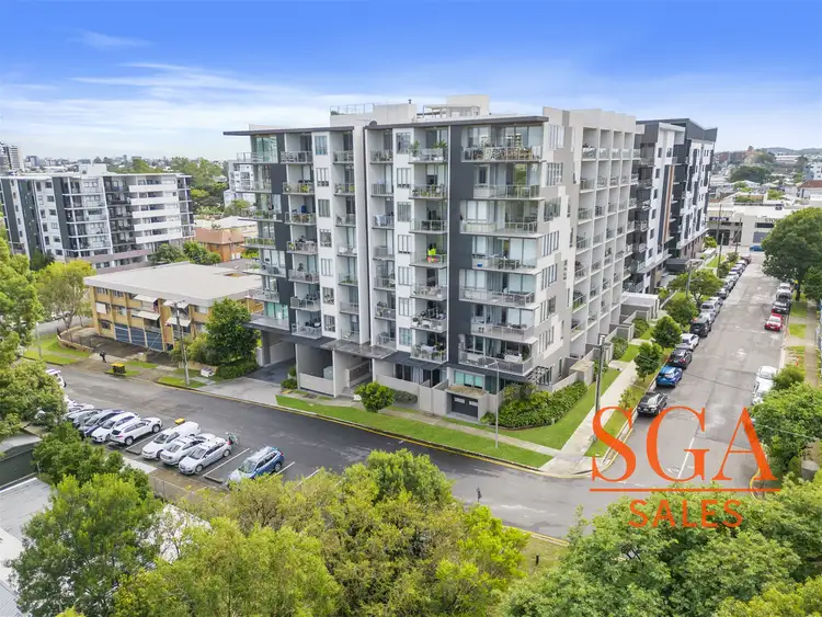 304/54 LINCOLN STREET, Greenslopes QLD 4120