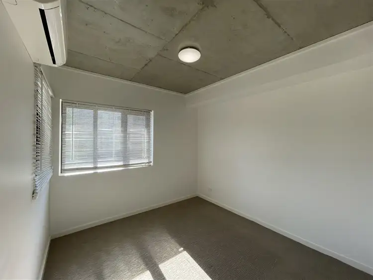 Fourth view of Homely apartment listing, 17/59 Breaksea Drive, North Coogee WA 6163