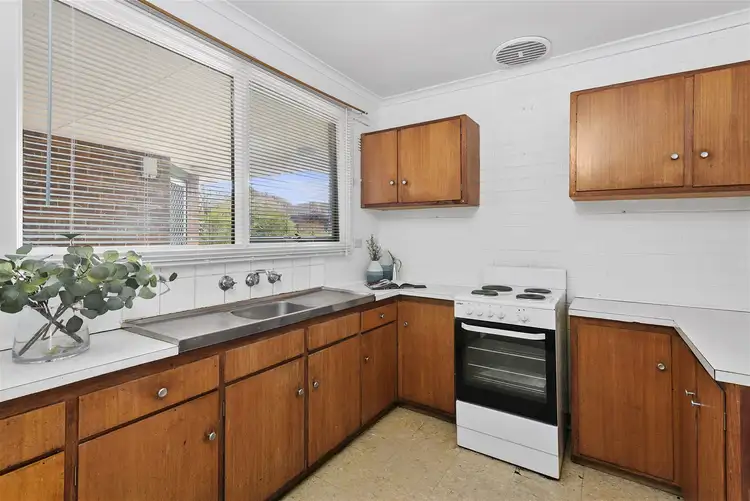 Fifth view of Homely unit listing, 6/5 Wendy Avenue, Mount Eliza VIC 3930