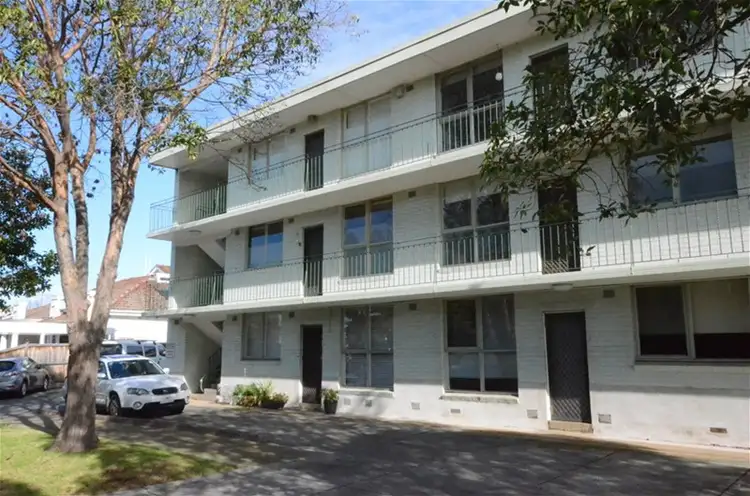 Main view of Homely apartment listing, 6/76 Brunswick Road, Brunswick VIC 3056